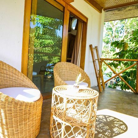 Serenity Hotel El Nido Bagian luar foto