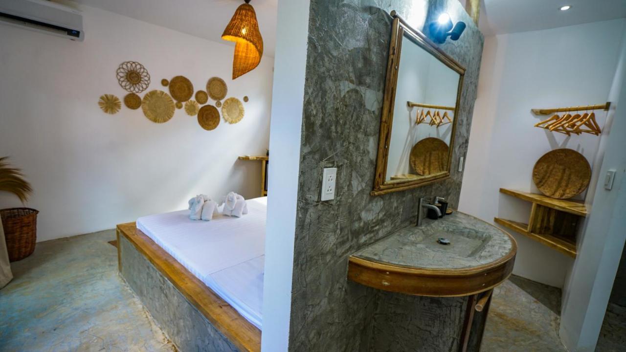 Serenity Hotel El Nido Bagian luar foto