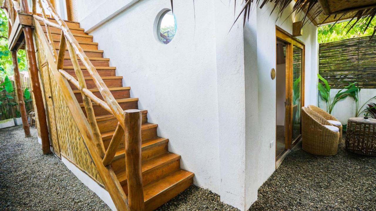 Serenity Hotel El Nido Bagian luar foto